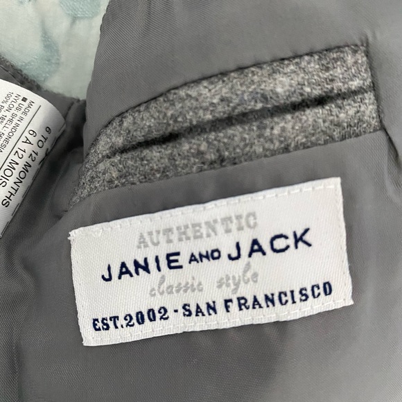 Janie and Jack boy vest 6-12 m - Picture 3 of 5